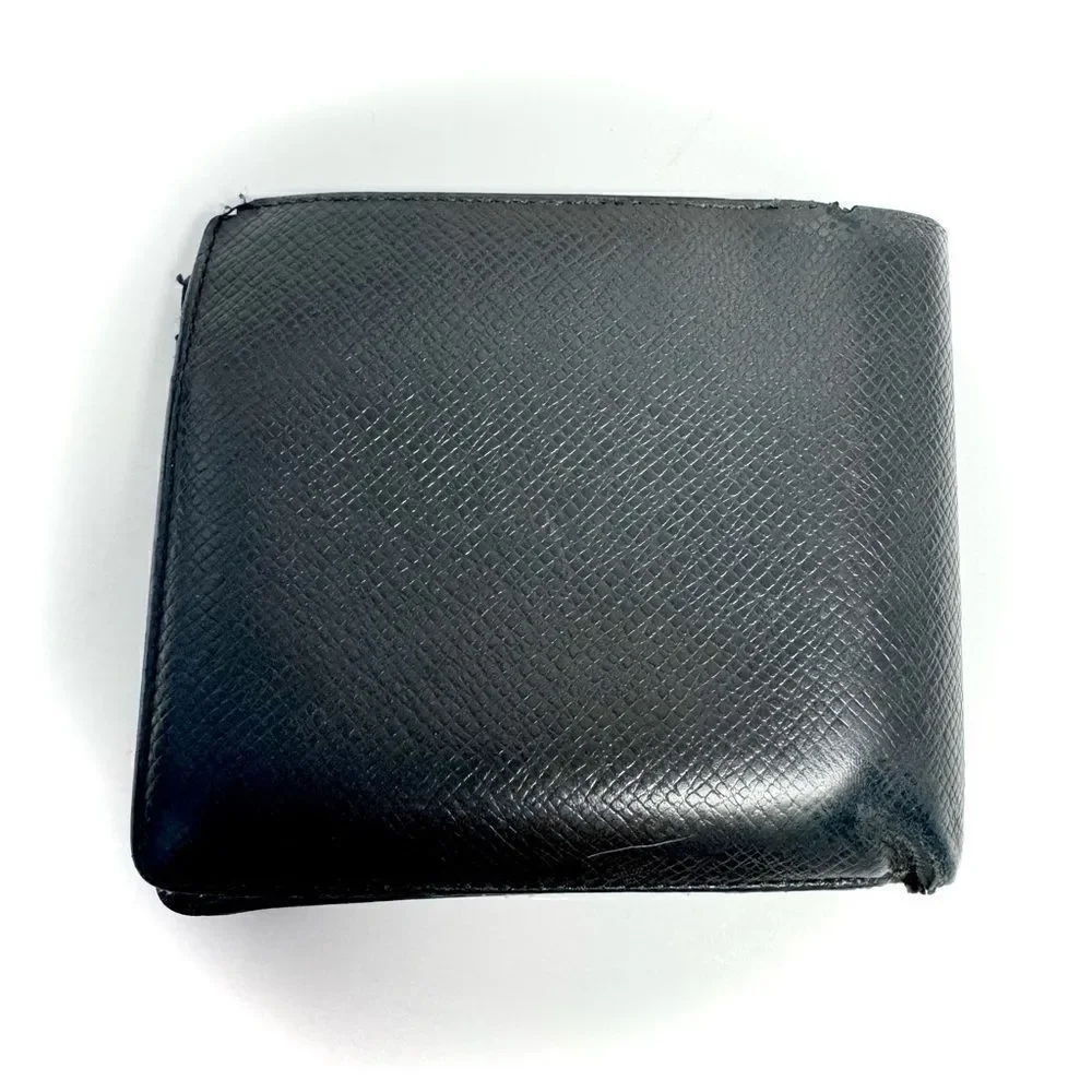 LV Louis Vuitton Black Epi Leather Bifold Wallet Bilfold Multiple Wallet MI0045